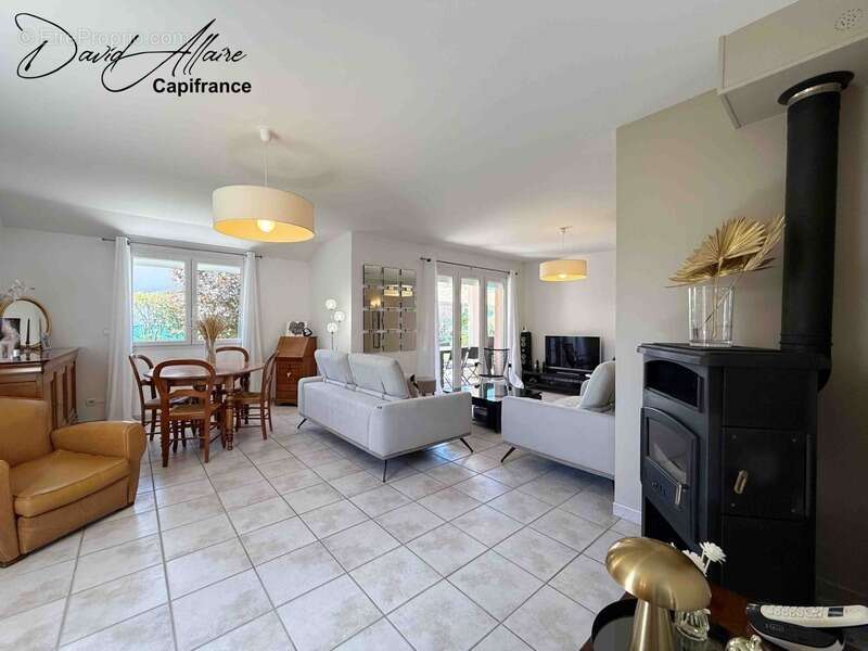 Maison à LA BATIE-NEUVE