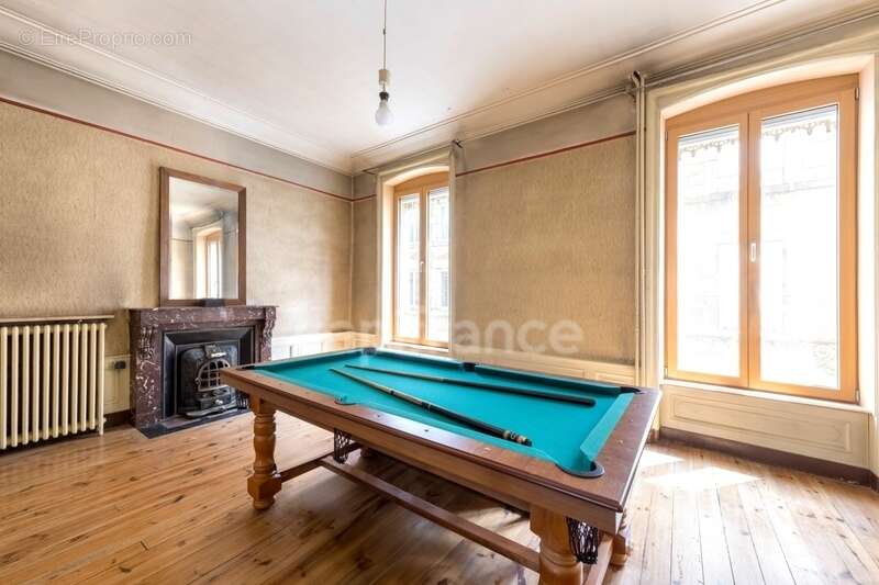 Maison à vendre avec jardin dépendances et garage PANISSIERES (42) - photo 7