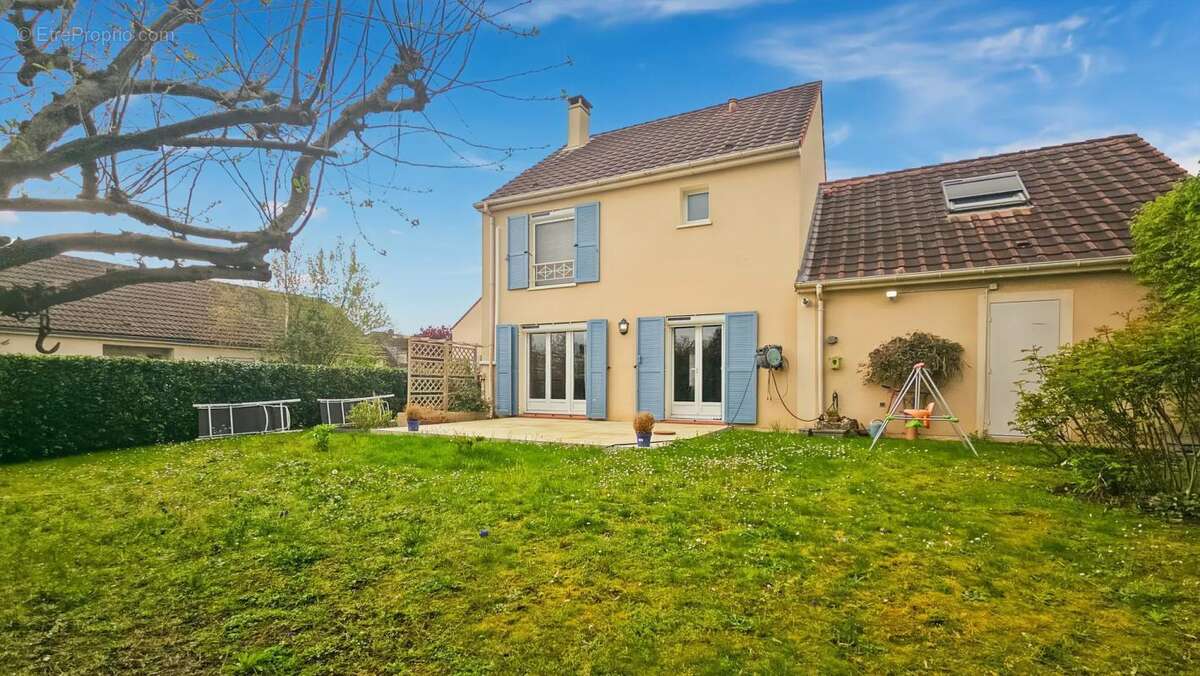 Maison à LONGPONT-SUR-ORGE