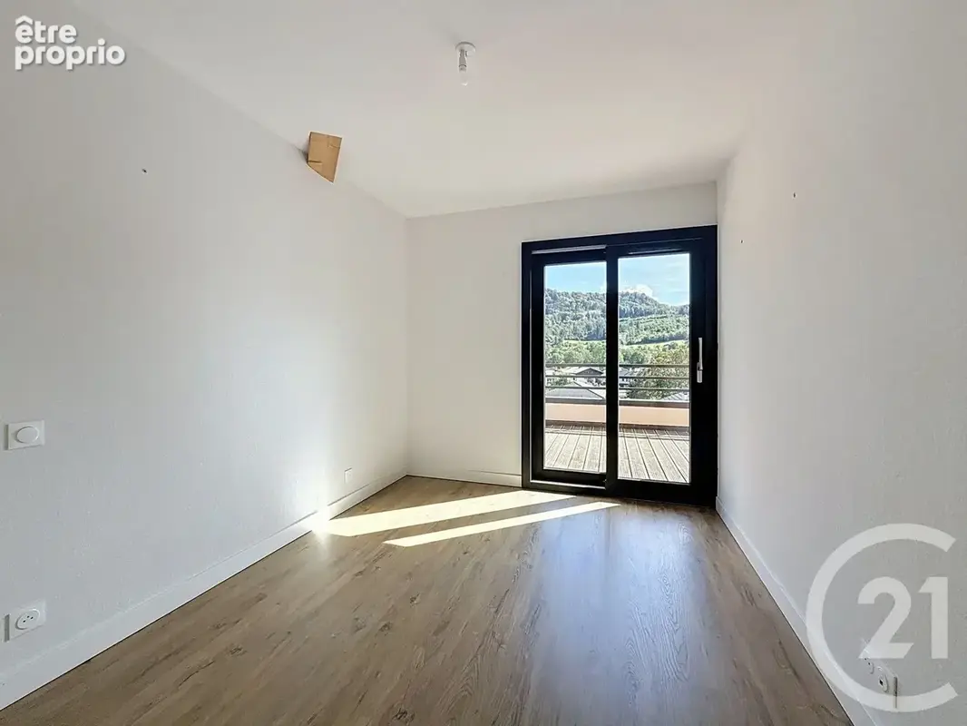 Appartement 5 pièces 105 m² à vendre à Taninges (74440) - photo 12