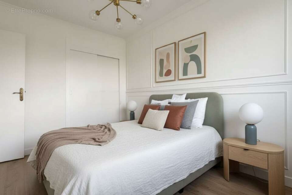 Appartement à PARIS-16E