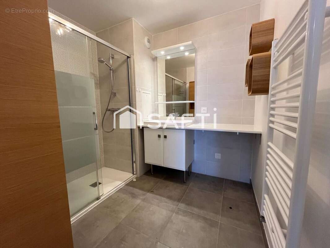 Photo 8 - Appartement à MENNECY