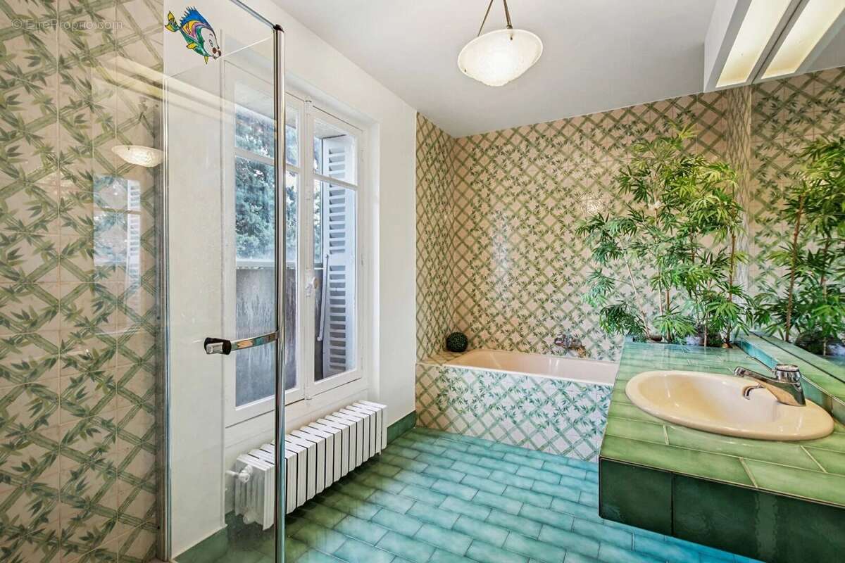 Maison à LE VESINET