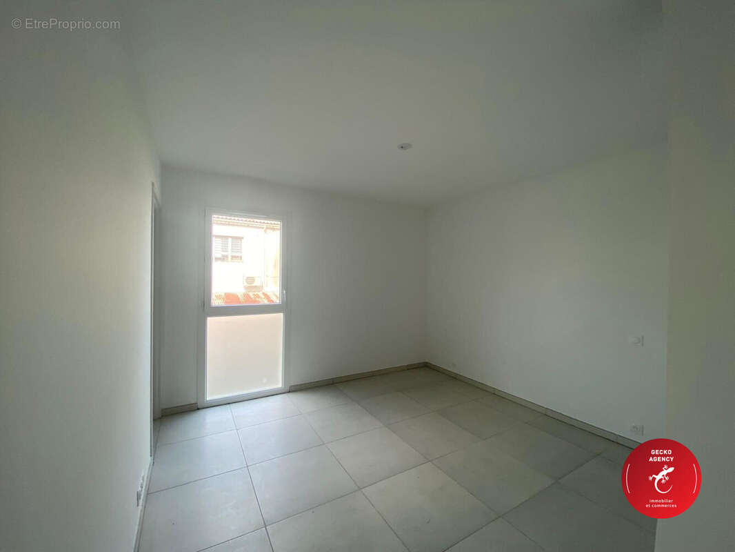 Appartement 83 m² à Saint-Raphael  - photo 7