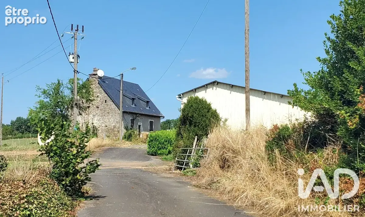 Photo 1 - Maison à SOURSAC