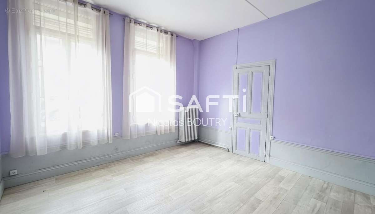 Photo 2 - Maison à SAINT-QUENTIN