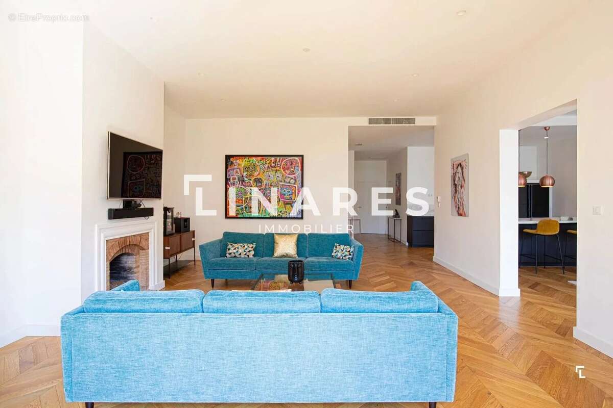 Appartement à MARSEILLE-8E