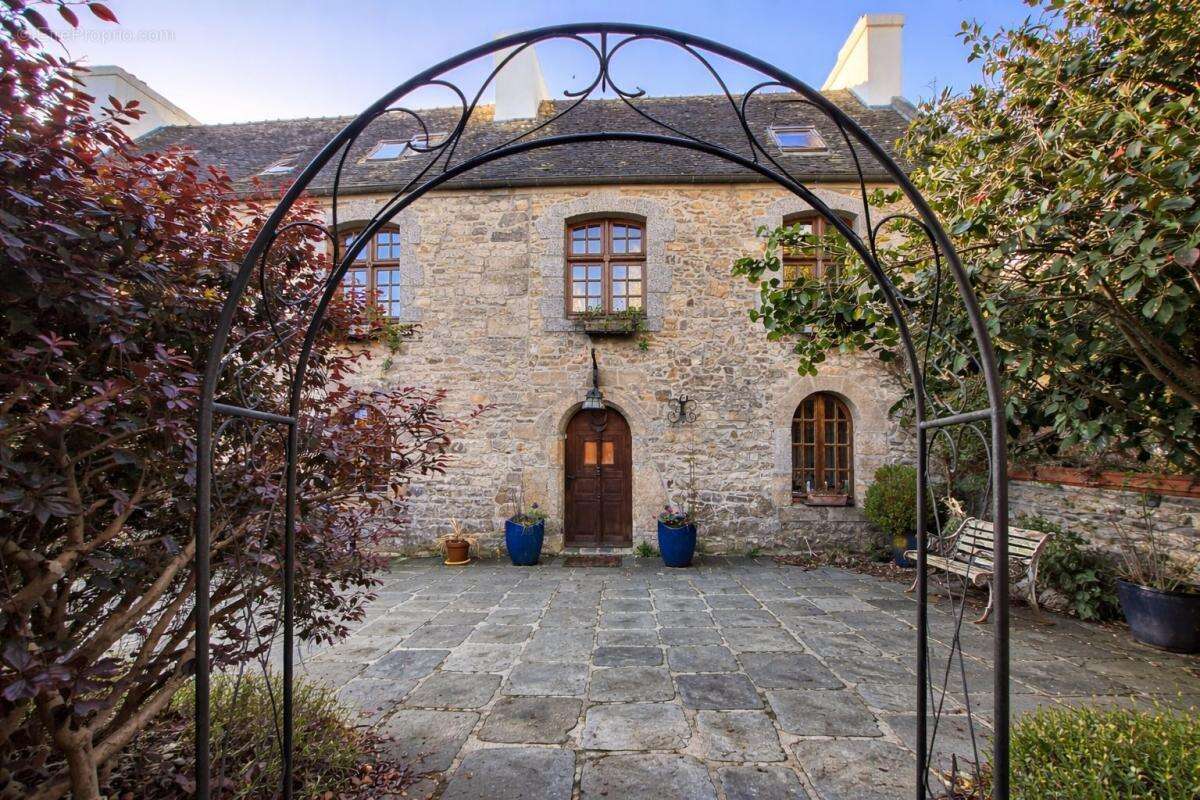 Maison à PLOUEZOC'H