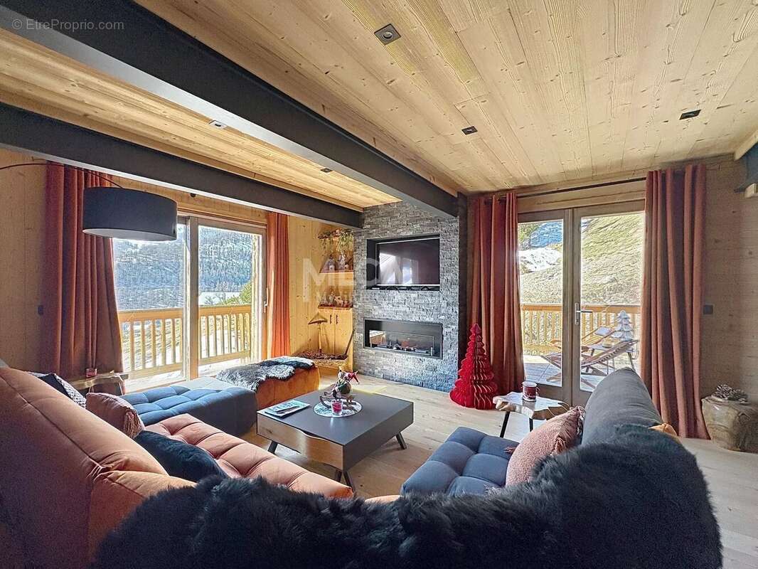 Maison à SAINT-ETIENNE-DE-TINEE