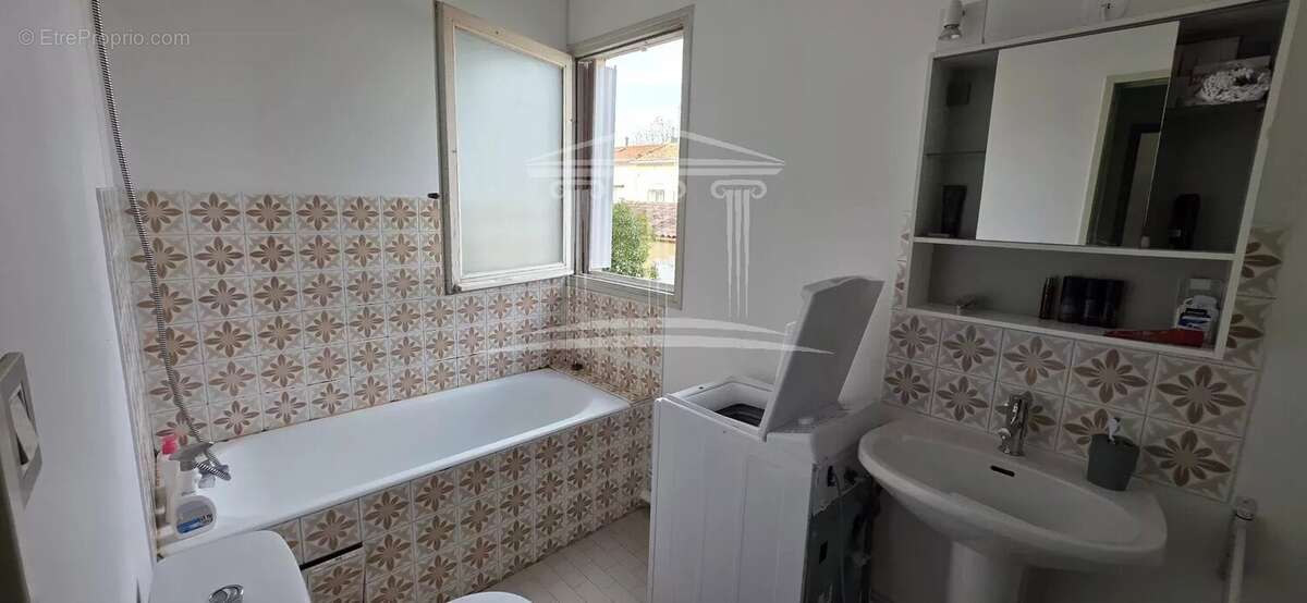 Appartement à SORGUES