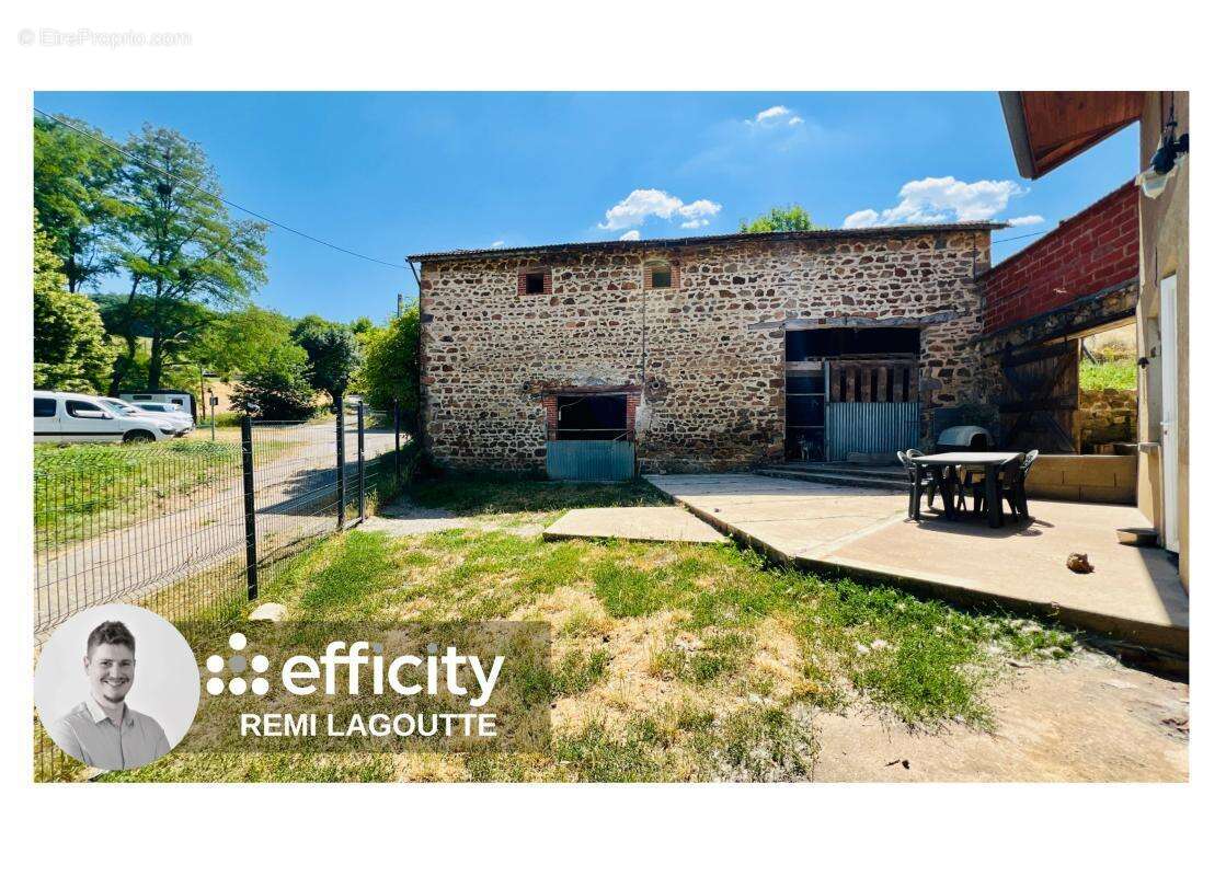 Maison 176 m² à Sainte-Colombe-Sur-Gand  - photo 17