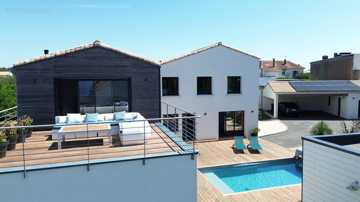 Maison à SAINT-PALAIS-SUR-MER