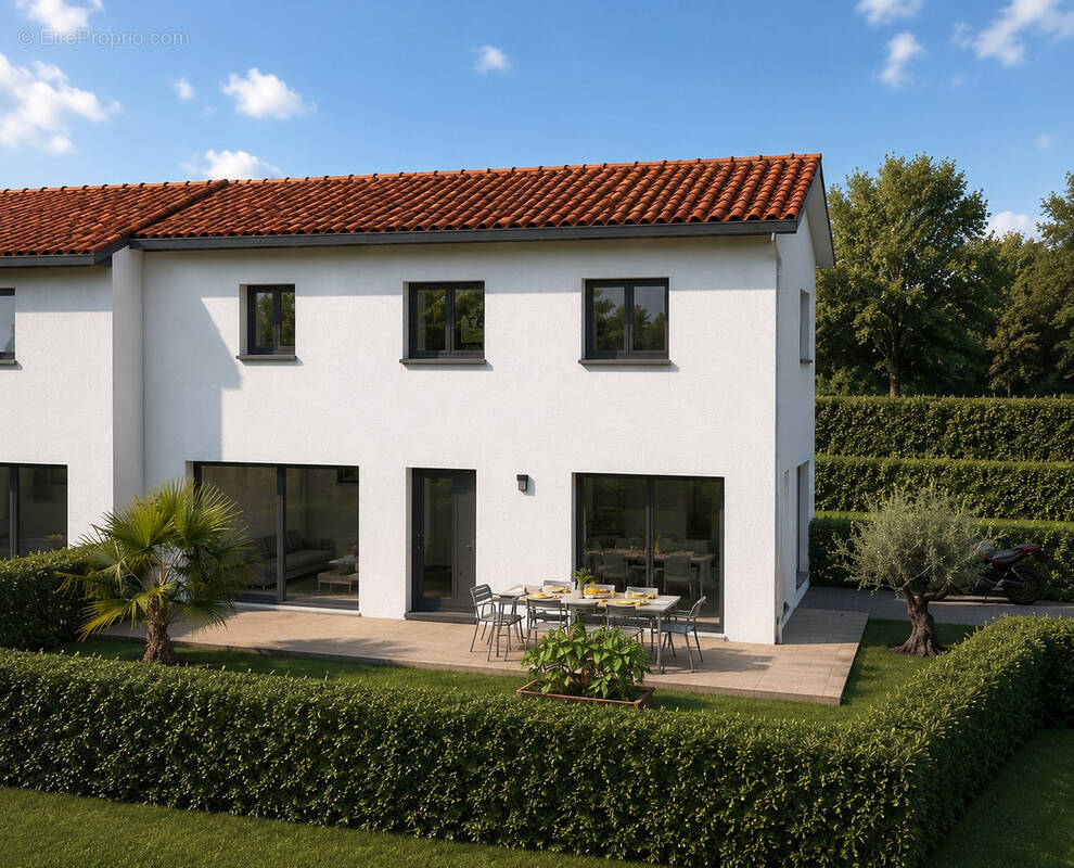 Maison à BRINDAS