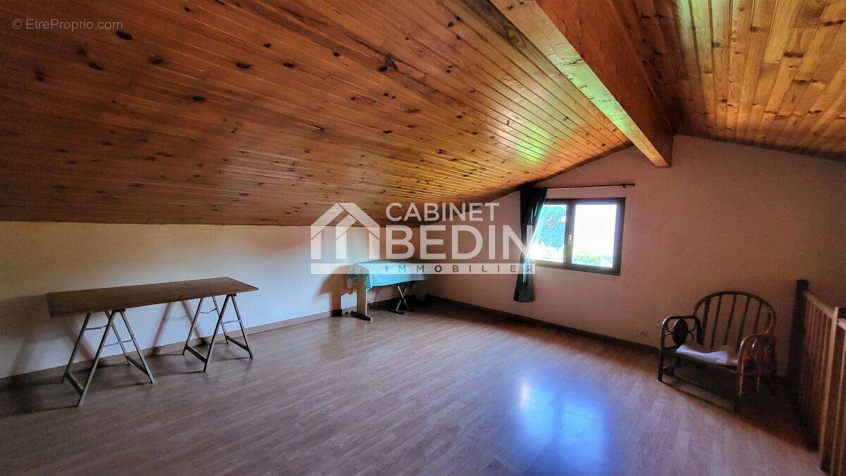 Maison à SAINTE-FOY-D&#039;AIGREFEUILLE