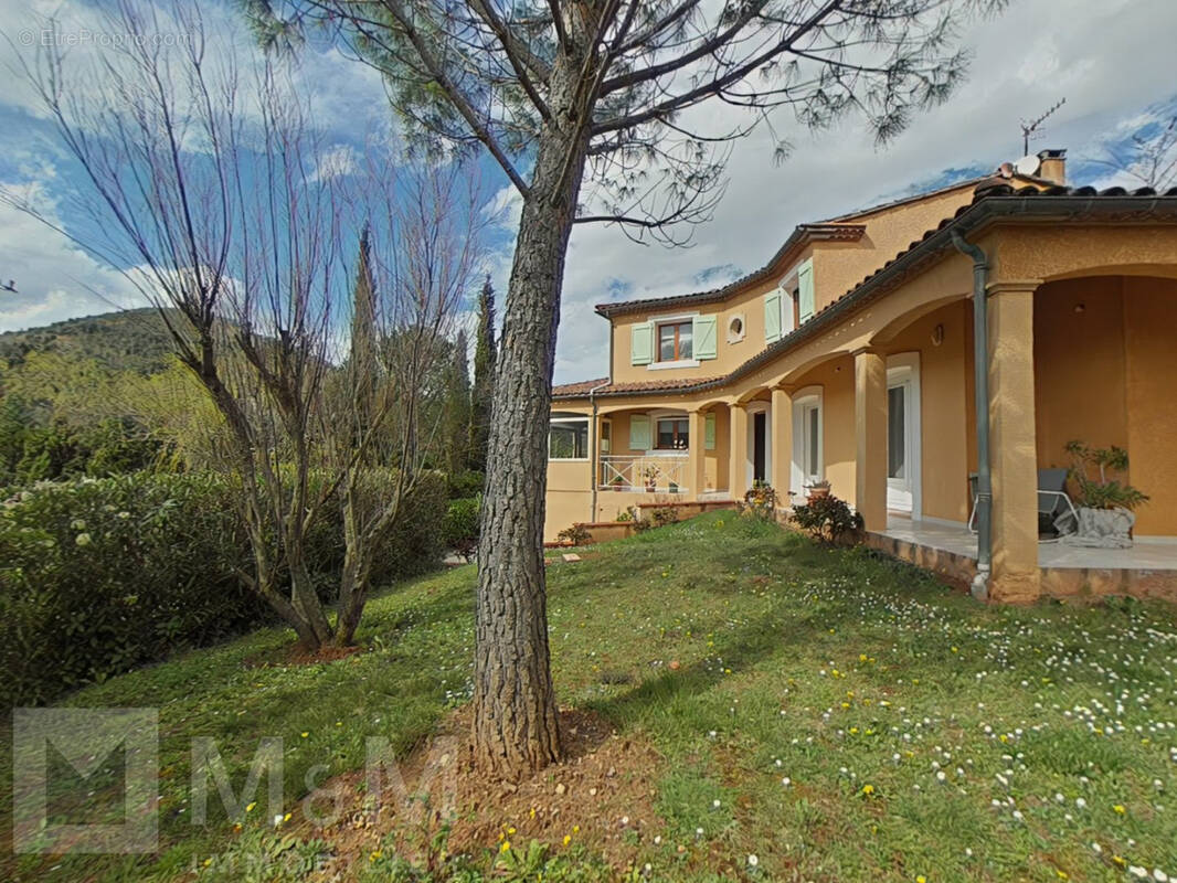 Maison à QUILLAN