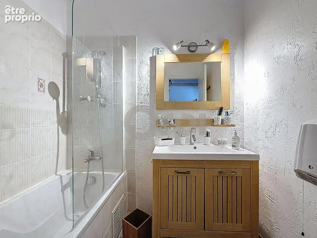 Saint-aygulf – maison 2 appartements – terrain 800 m² - photo 17