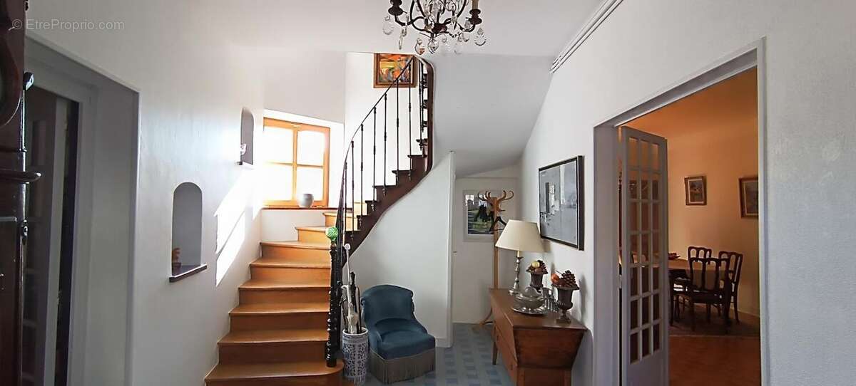 Maison à vendre 6 pièces SAUVAGNAT SAINTE MARTHE (63) - photo 9