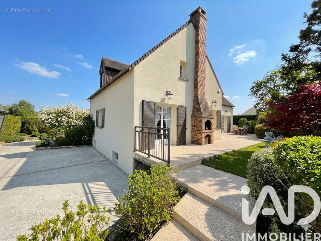 Photo 3 - Maison à CHAUMES-EN-BRIE
