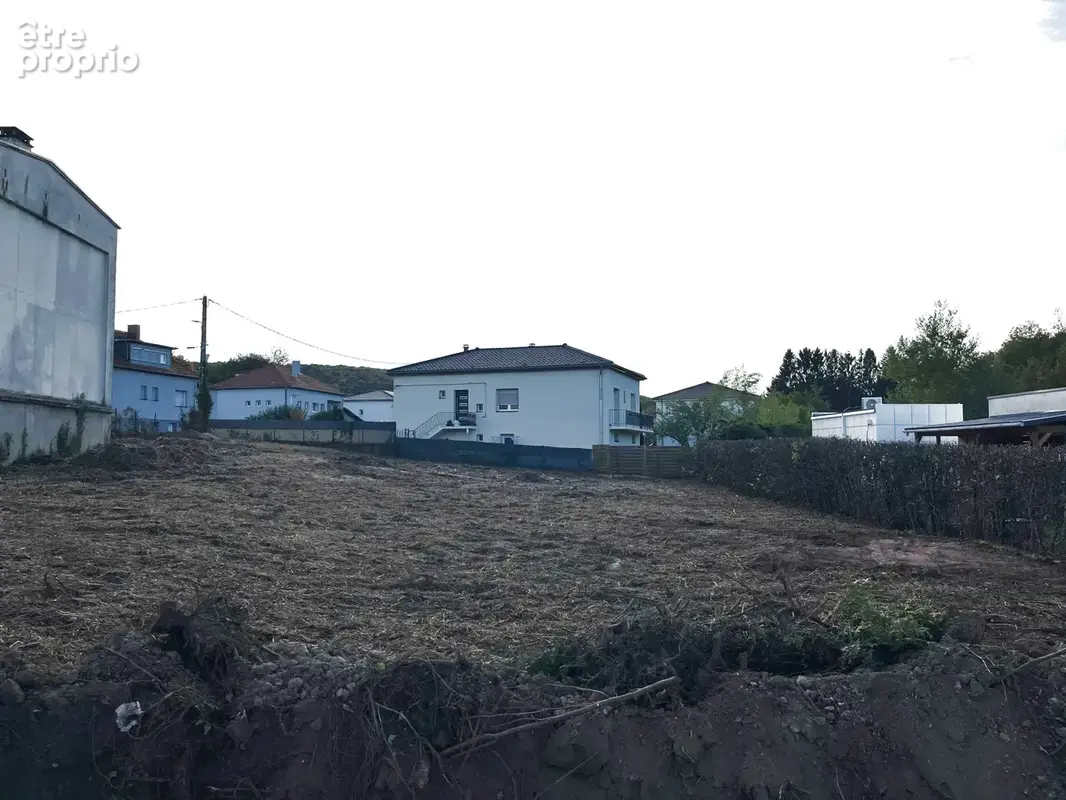Terrain plat 550 m2 avec belle façade - photo 1
