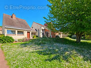 Maison à AUVERS-SUR-OISE