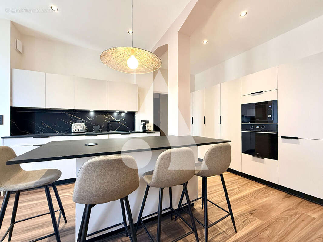 Appartement à AIX-LES-BAINS