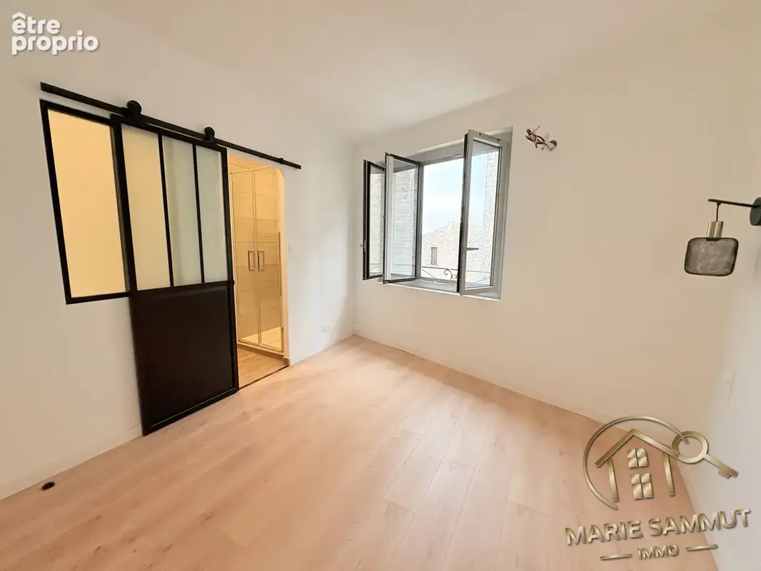 Maison 4 pièces 94 m² à vendre à Saint-Genies-Des-Mourgues (34160) - photo 9