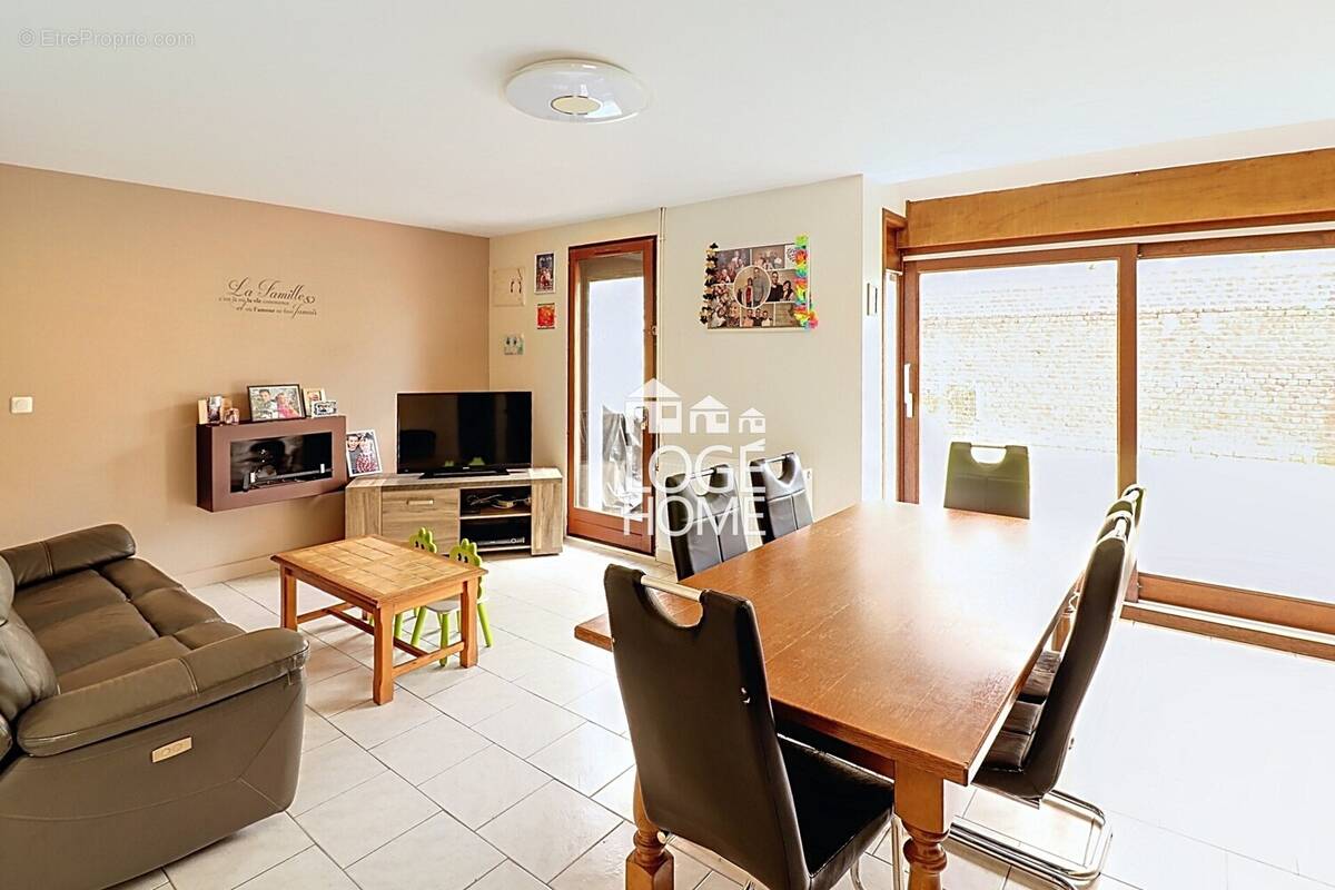 Maison à HELLEMMES-LILLE