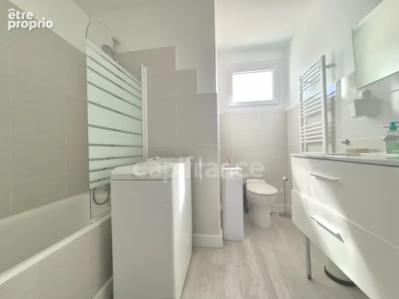 Maison à vendre 4 pièces ROYAN (17) - Piscine chauffée - Terrain de 375m² - photo 10