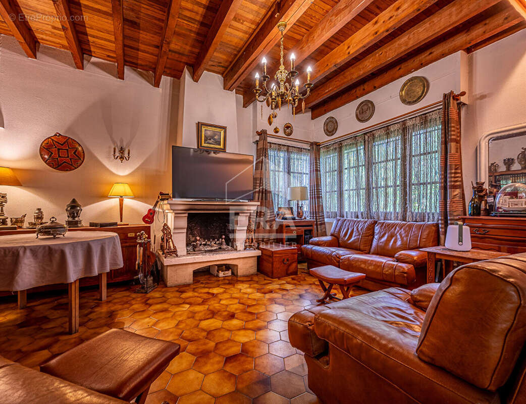 Maison à VAUX-SUR-MER