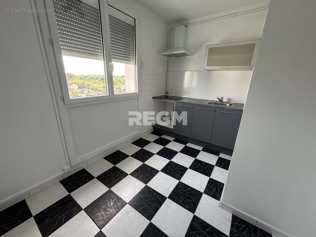 Appartement 43 m² à Troyes  - photo 3
