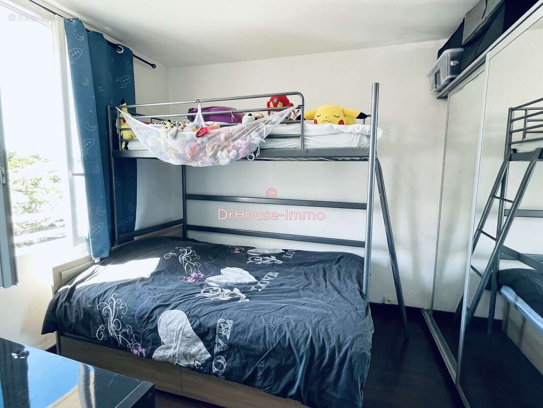 Appartement 41 m² à Vitrolles  - photo 47