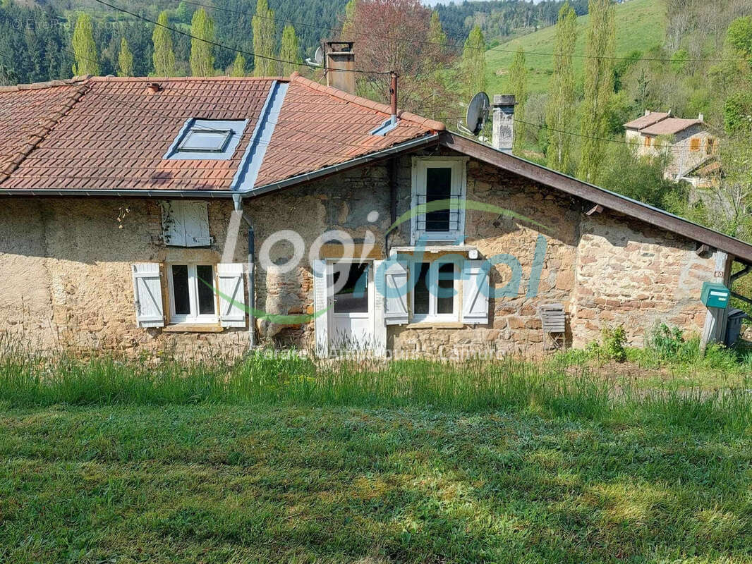 Maison à CHAMBOST-ALLIERES