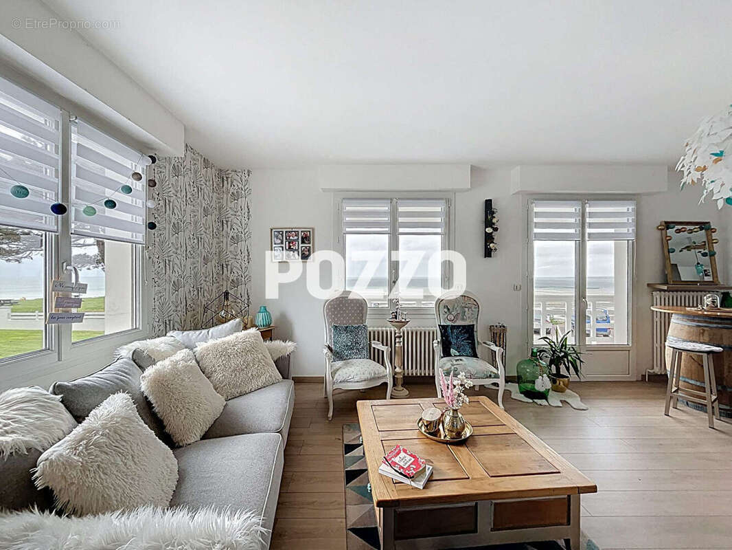 Maison à DONVILLE-LES-BAINS