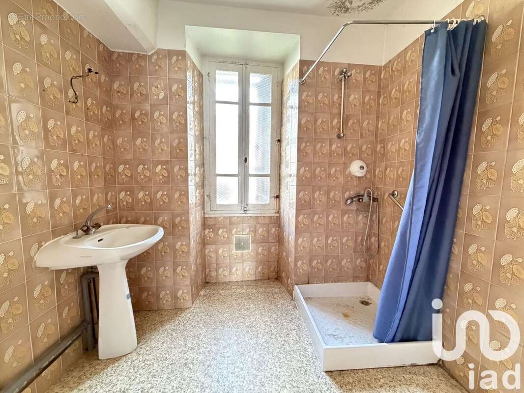 Photo 5 - Maison à YVRE-LE-POLIN