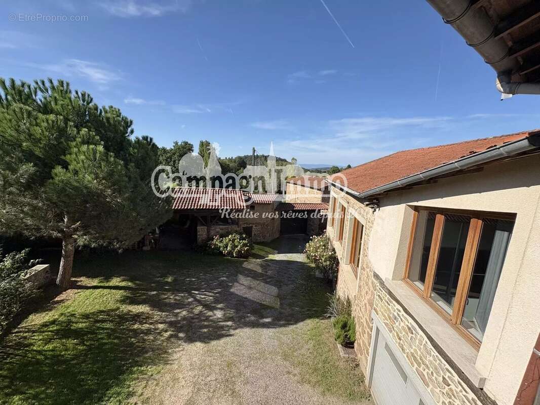 Maison à LONGESSAIGNE