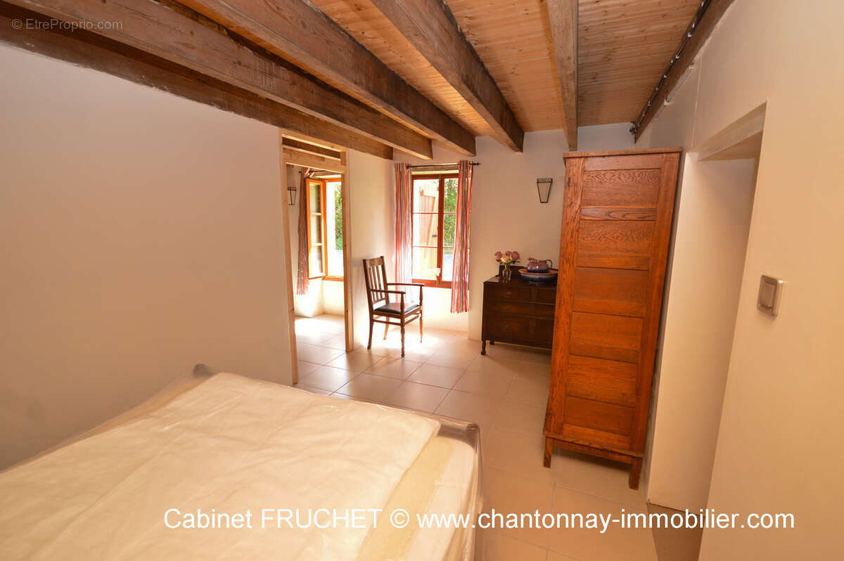 Maison à SAINTE-FLORENCE