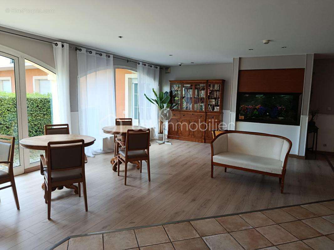INVESTISSEMENT dans une résidence Senior studio au dernier étage à Verrières-le-Buisson - photo 25
