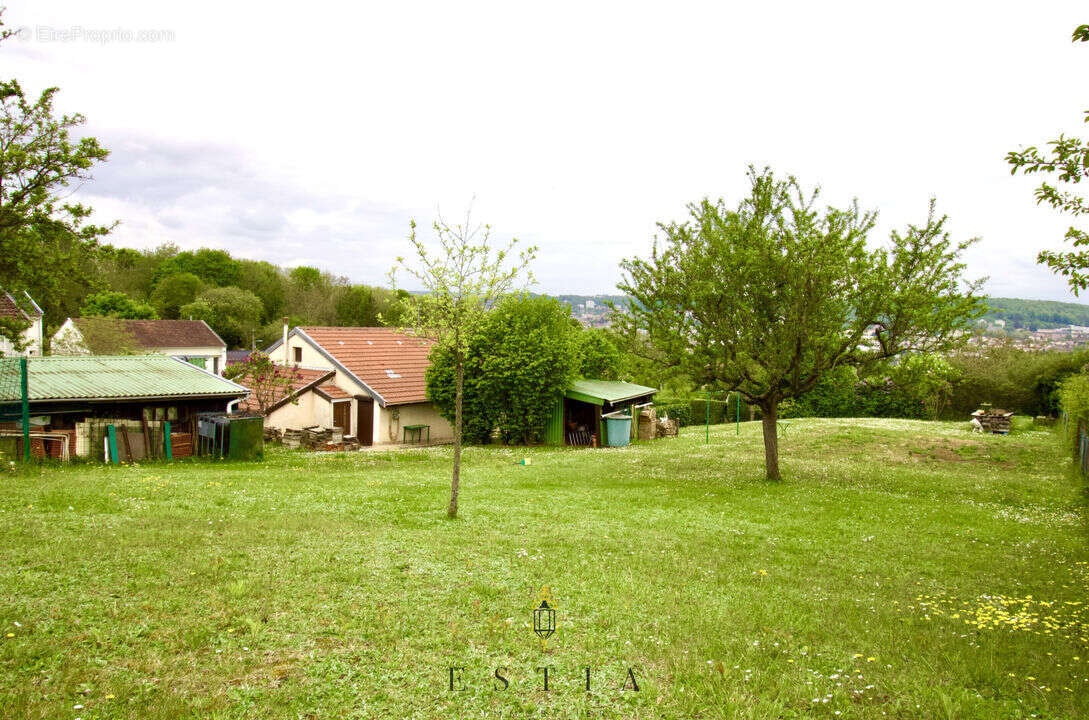 Maison à MALZEVILLE