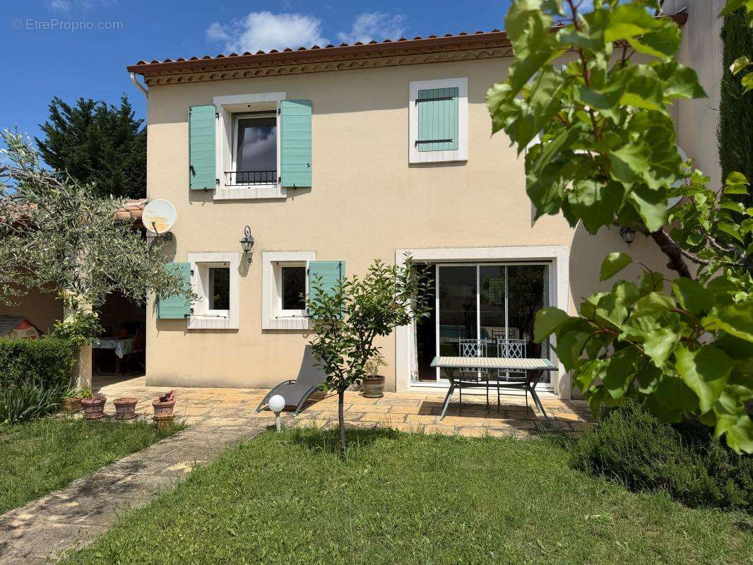 Maison à UZES
