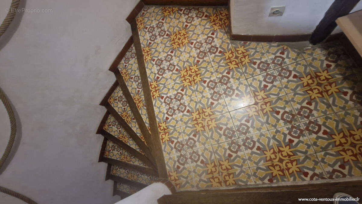 Maison à MALAUCENE