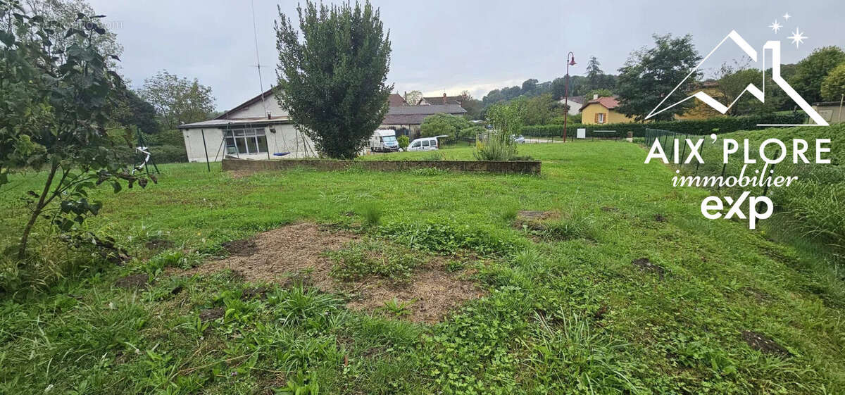 Terrain 607 m² à Chatillon-La-Palud  - photo 3