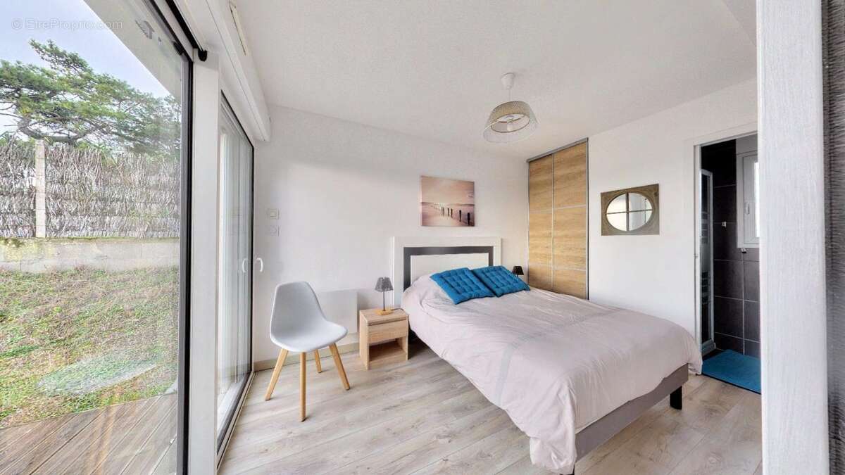 Maison 99 m² à La Tranche-Sur-Mer  - photo 13
