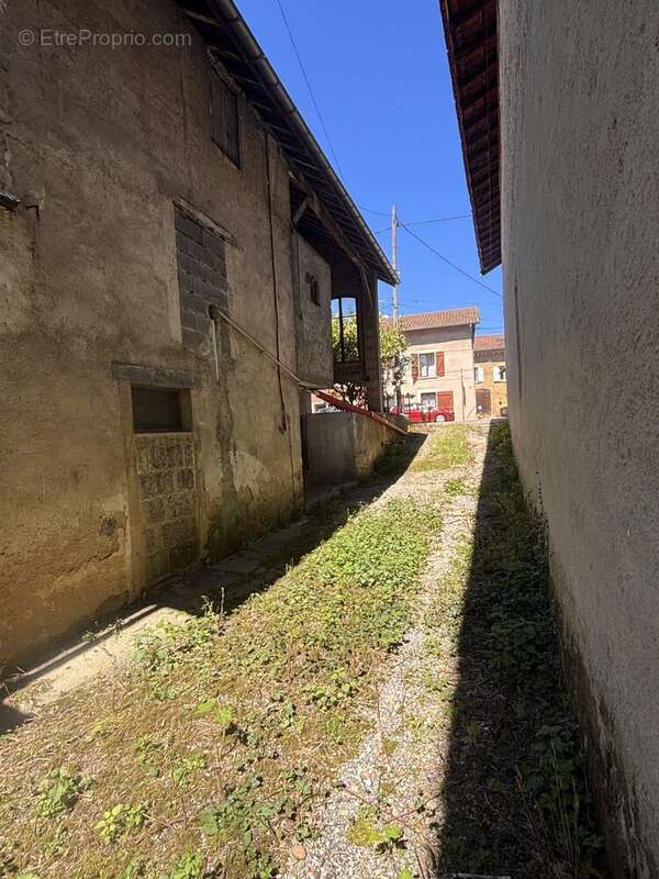 Maison à LA COTE-SAINT-ANDRE