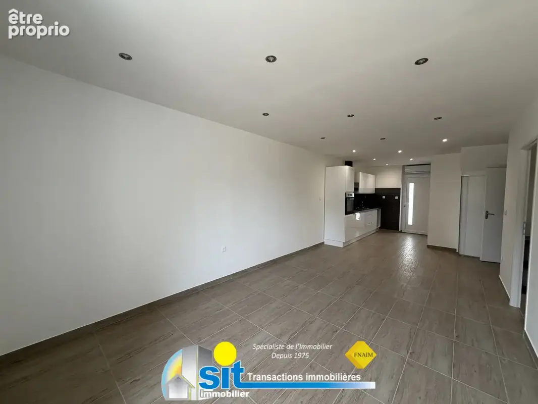 À vendre - Saint-Rambert-D'Albon - 3 pièces - photo 3