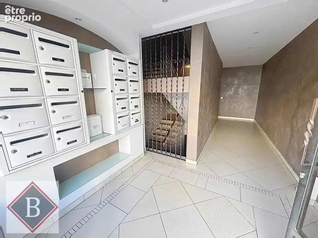 Appartement 1 pièce 32 m² à vendre à Mougins (06250) - photo 7