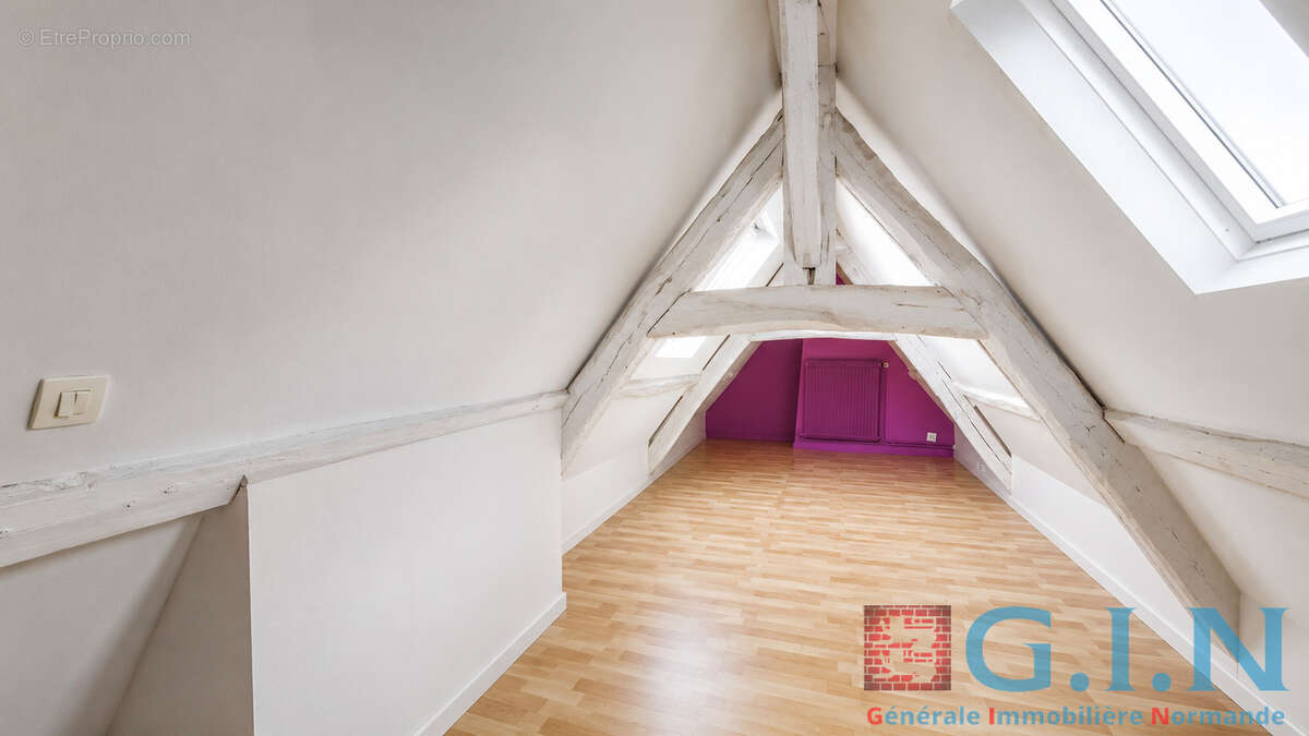 PETIT COURONNE (76650) Centre ville - photo 10