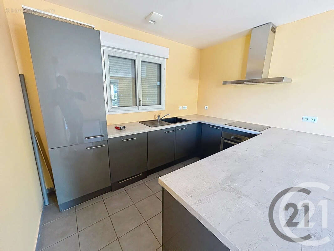 Maison 101 m² à Coolus  - photo 4