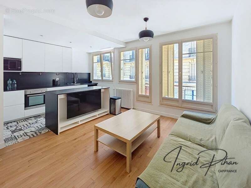 Appartement à PARIS-15E