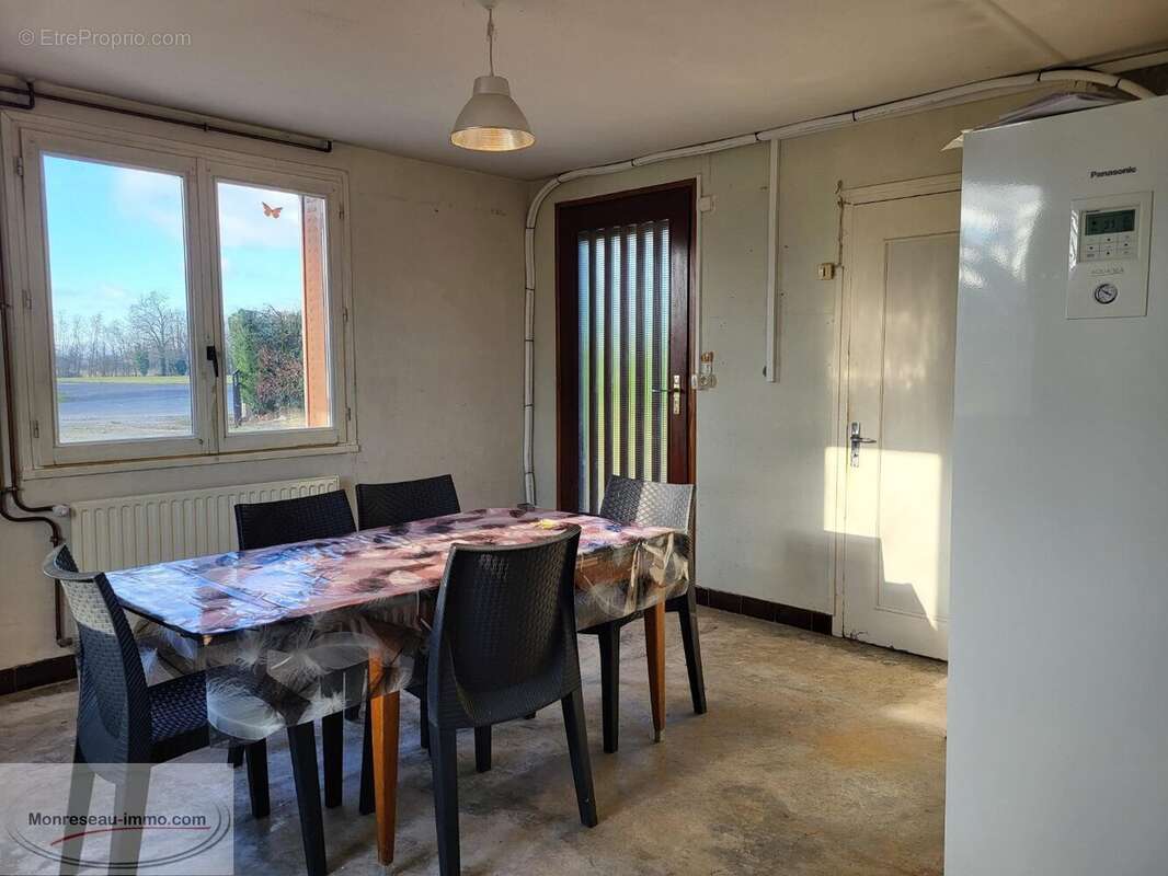 Maison à PONT-DE-VAUX