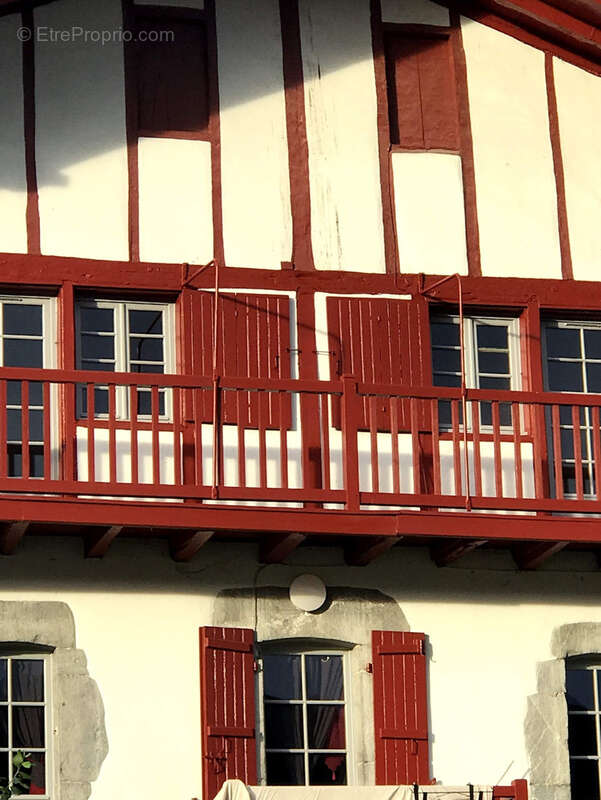 Maison à AINHOA